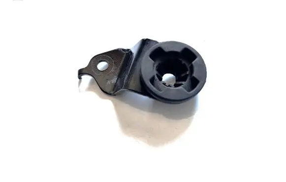 Nissan Rogue Air filter cleaner box bracket assembly 165884BA1A 165576N20A