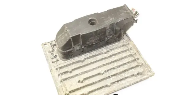 Ford Fiesta Engine control unit/module 6S6112A650FH
