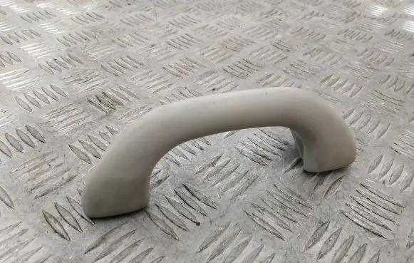 Volkswagen PASSAT B7 Front interior roof grab handle 1K0857607M