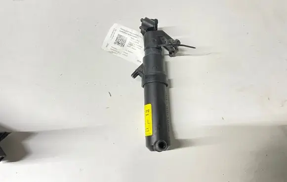 Mercedes-Benz C W203 Headlight washer spray nozzle A2038600547 0308011010