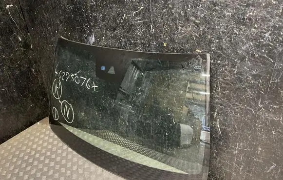 Mercedes-Benz E W213 Front windscreen/windshield window