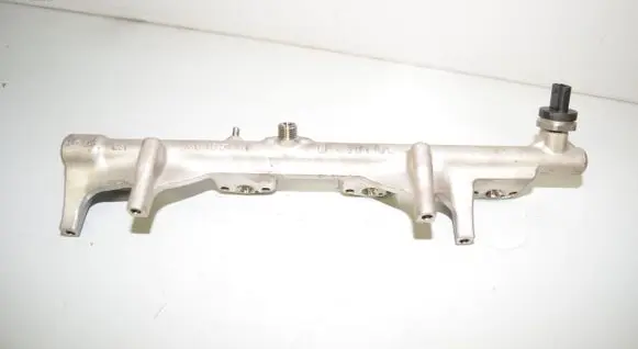 BMW 2 F22 F23 Fuel main line pipe 8694198 13538694198 13537639979