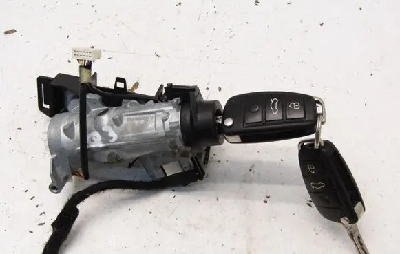 Audi Q3 8U Ignition lock 1K0953527D