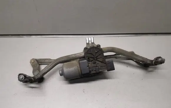 Peugeot 207 Front wiper linkage and motor 0390241540 3397020769