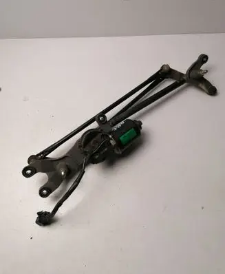 KIA Sorento Front wiper linkage and motor 981003E100