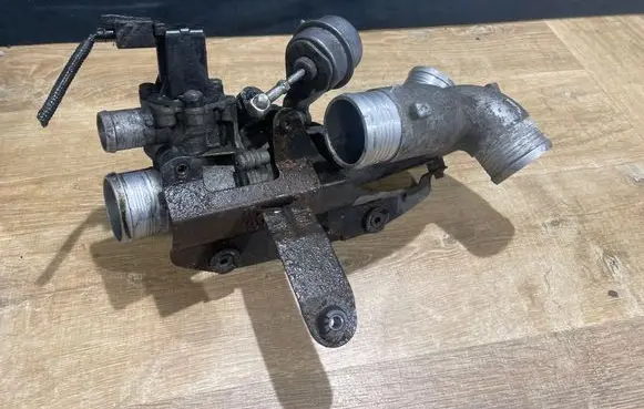 Land Rover Range Rover Sport L494 EGR valve CPLA98659CA