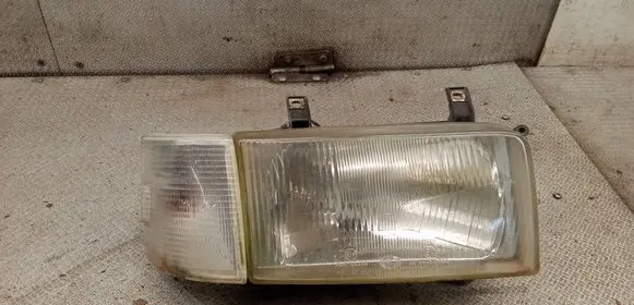 Volkswagen Transporter - Caravelle T4 Headlight/headlamp 