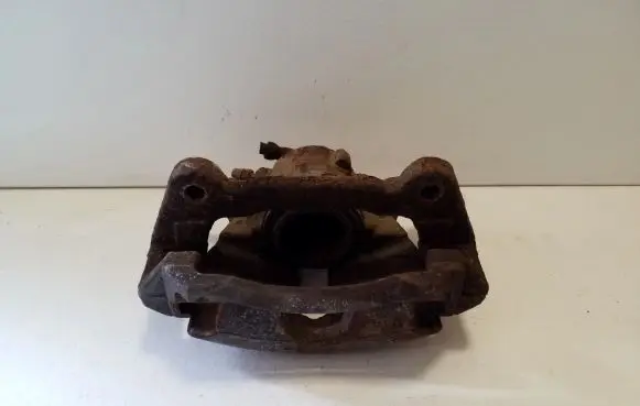 Volkswagen e-Golf Front brake caliper