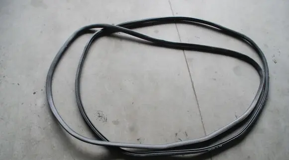 Seat Leon (5F) Rubber seal loading door 105KM