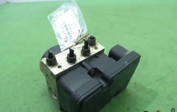 Ford Focus ABS Pump 3M512M110JA IMPRK563916