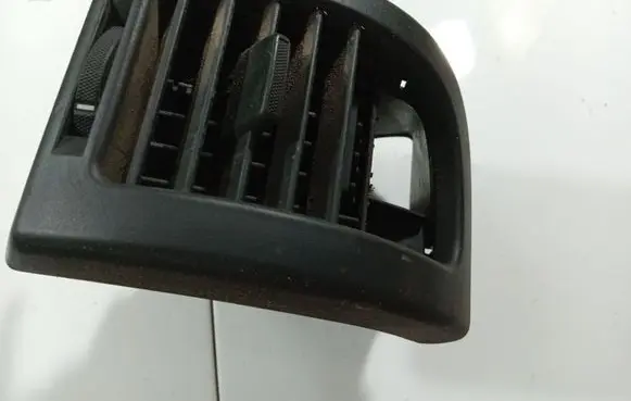Opel Zafira A Dash center air vent grill 90561076SX