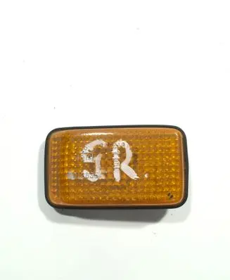 Nissan Patrol Y61 Front fender indicator light E13013635