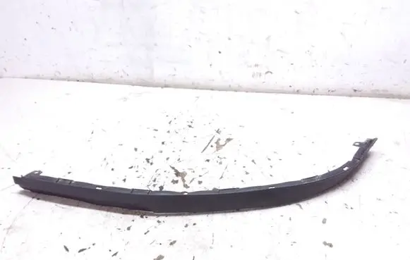Opel Astra H Front bumper lip 13121998 375768702