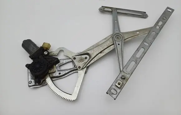 Mercedes-Benz CLK A208 C208 Front door window regulator with motor 0130821723