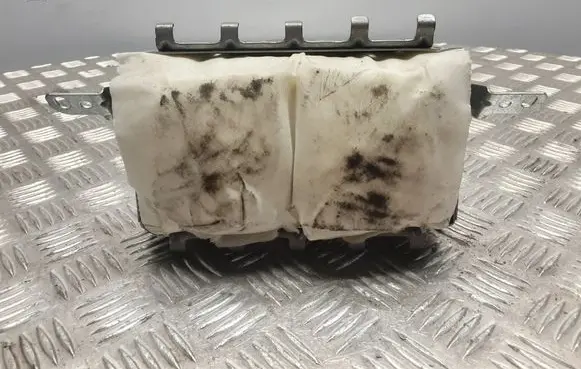 Toyota Corolla Verso E121 Passenger airbag