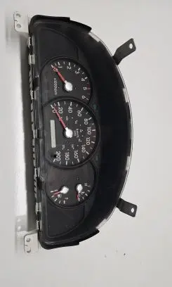 KIA Sorento Speedometer (instrument cluster) 940013E506 20040922
