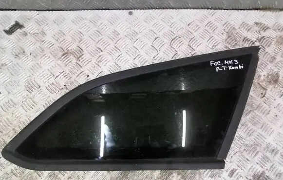 Ford Focus Rear side window 