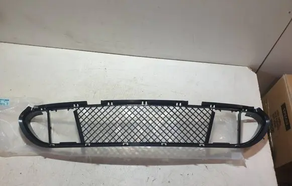 BMW 5 E60 E61 Front bumper lower grill KM510134 BM1036114 2511A