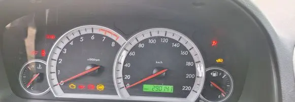 Chevrolet Captiva Speedometer (instrument cluster) 96628242