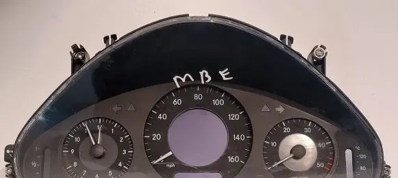 Mercedes-Benz E W211 Speedometer (instrument cluster) 88311391 A2115403647 110080283