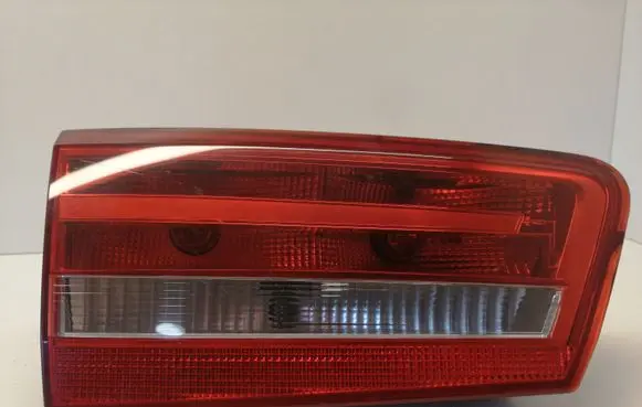 Audi A6 C7 Tailgate rear/tail lights 4G9945093