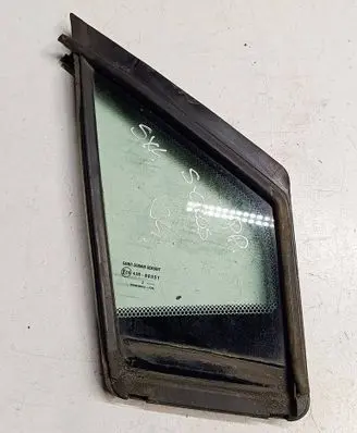 Suzuki SX4 S-Cross Front vent window/glass (coupe) 8461461M00S4 8461461M00