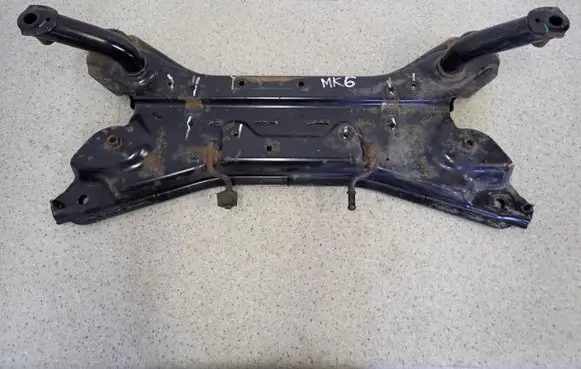 Suzuki Swift I Front subframe 