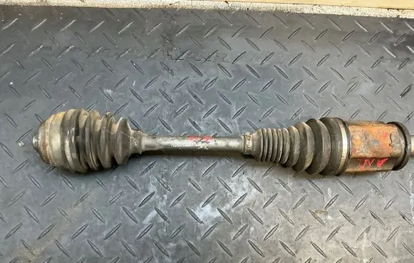 BMW 5 GT F07 Front driveshaft 7618678