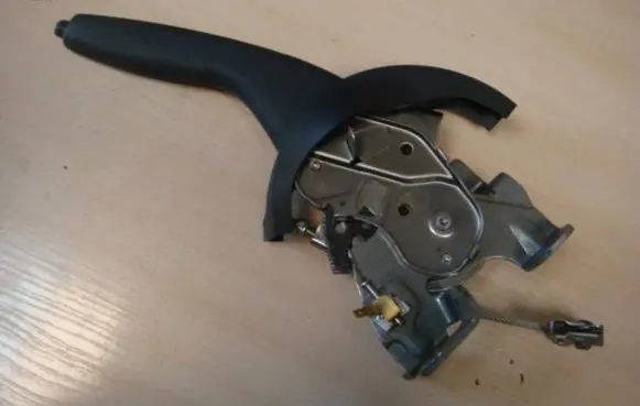 Nissan Note (E12) Handbrake/parking brake lever assembly
