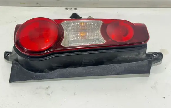 Peugeot Partner Rear/tail lights 9680608080