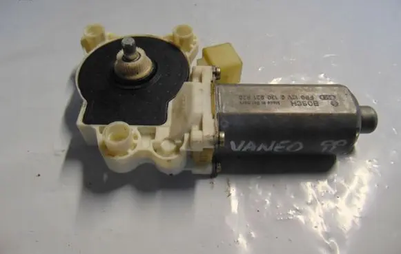 Mercedes-Benz Vaneo W414 Front door window regulator motor A2308200942