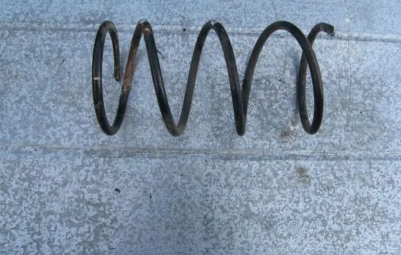 Mazda 626 Front coil spring MK420I