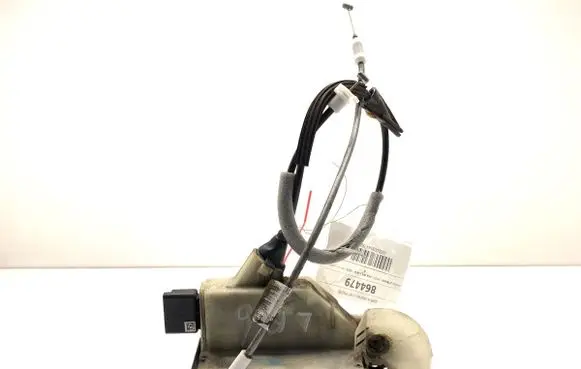 Citroen DS4 Front door lock 45017185