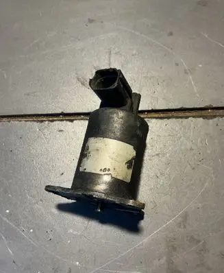 Opel Vivaro EGR valve