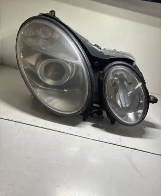 Mercedes-Benz E W211 Headlight/headlamp 
