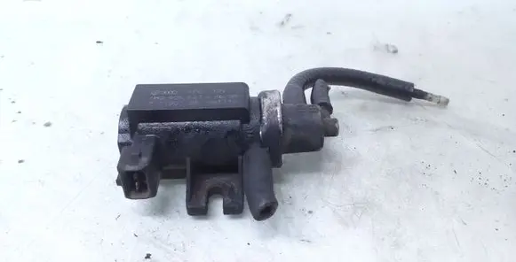 Audi A4 S4 B5 8D Turbo solenoid valve 1H0906627A 98T314