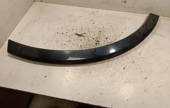 Audi Q7 4M Rear arch trim 4M0853818E