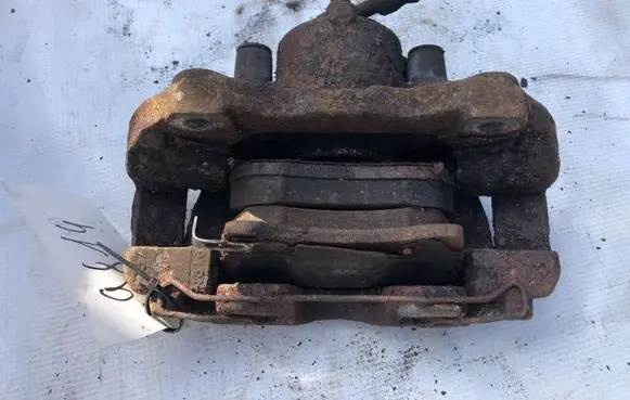 Opel Zafira B Front brake caliper