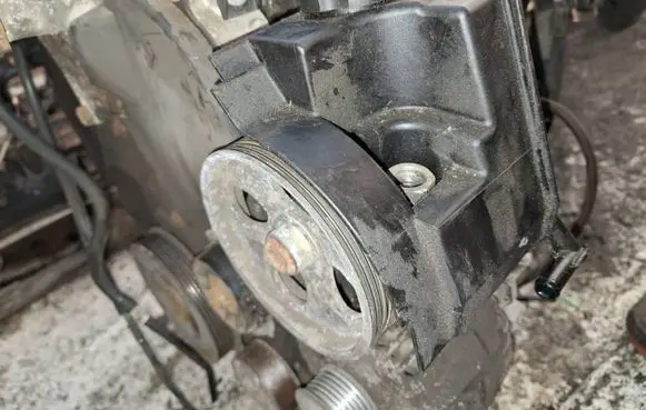 Citroen Xsara Power steering pump 9638339880