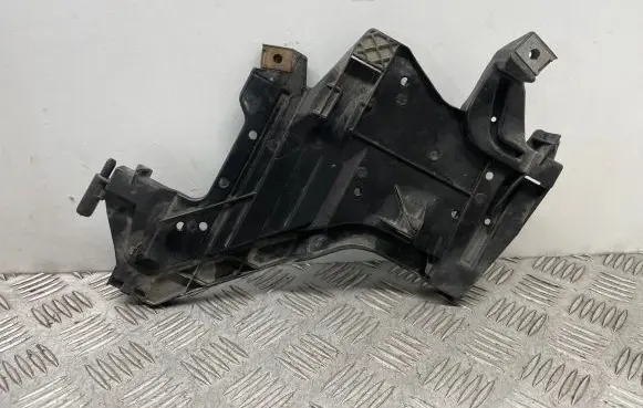 Audi A4 S4 B8 8K Headlight/headlamp mounting bracket 1301073033