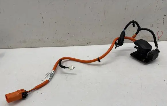 Ford Kuga III Electric car charge socket LX6814B308CN