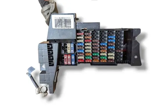 Mercedes-Benz A W169 Fuse module 1695450540
