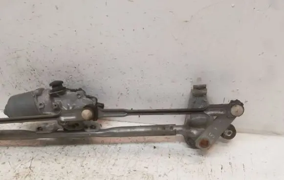Subaru Forester SH Front wiper linkage and motor 86511SC010 1593001840