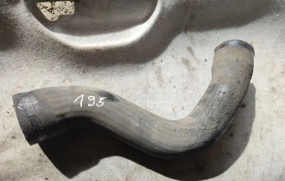 Toyota Corolla Verso AR10 Engine coolant pipe/hose