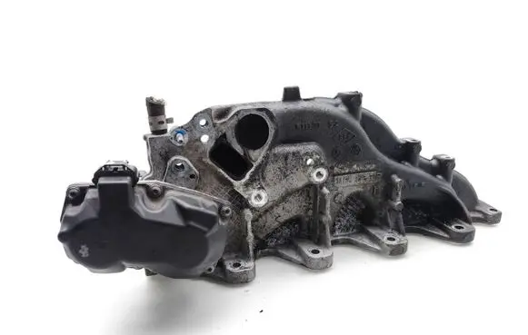 Nissan Qashqai Intake manifold 140032531R 147105039R 8201061904
