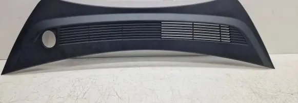 Tesla Model 3 Wiper trim 108167500E 108167500 1081675