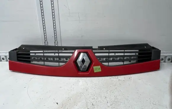 Renault Master II Front grill 8200426365