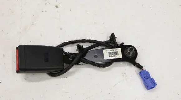 Honda Civic IX Front seatbelt buckle