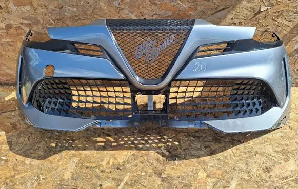 Alfa Romeo Junior Front bumper 156174765