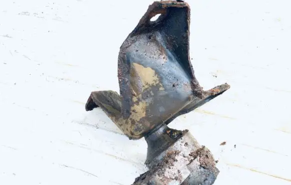 Ford Focus Engine mount bracket 326a34 98ab-6037-cd